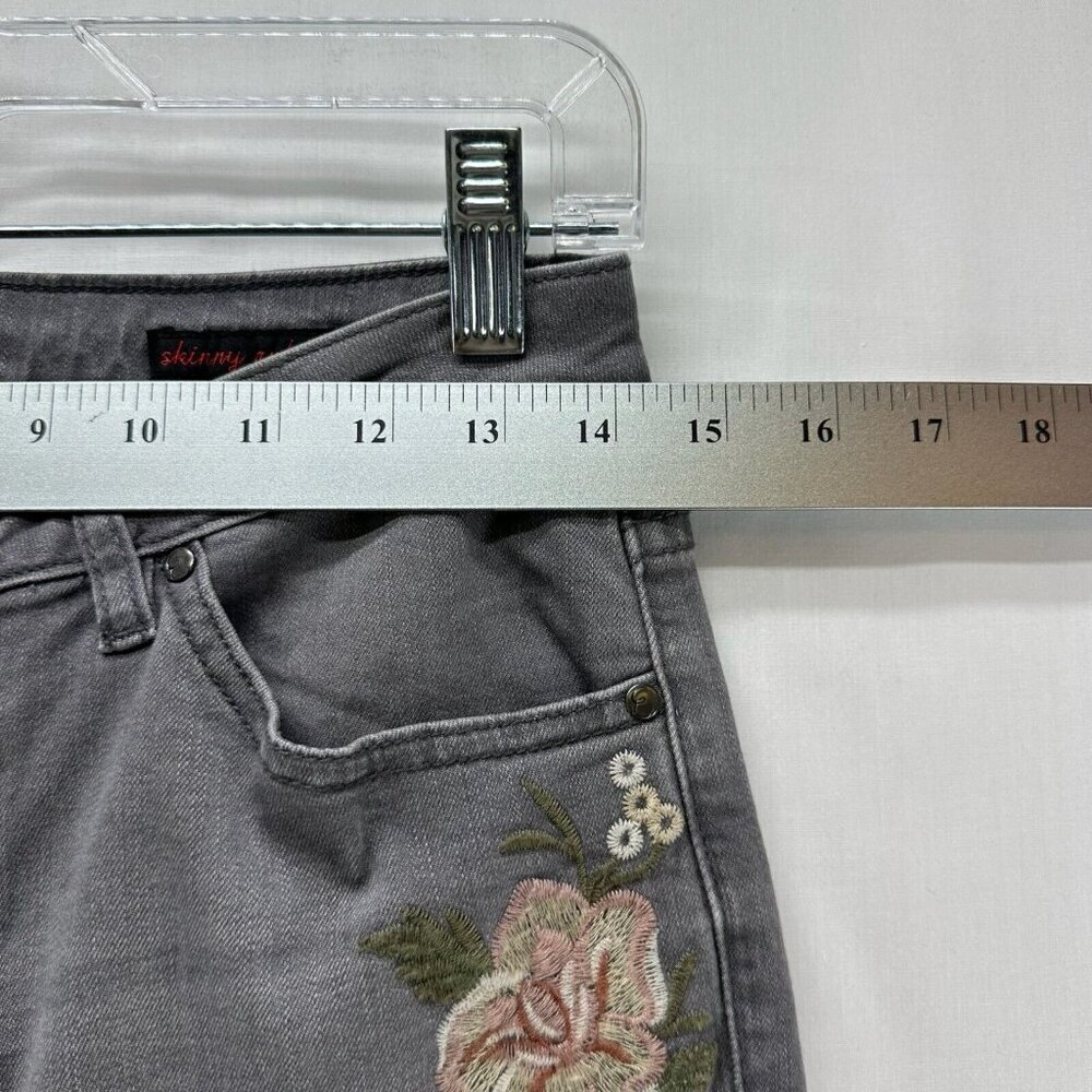 Earl Jeans Womens Size 8 Skinny Ankle Floral Embroidered Light Washed Denim Gray - Picture 8 of 10